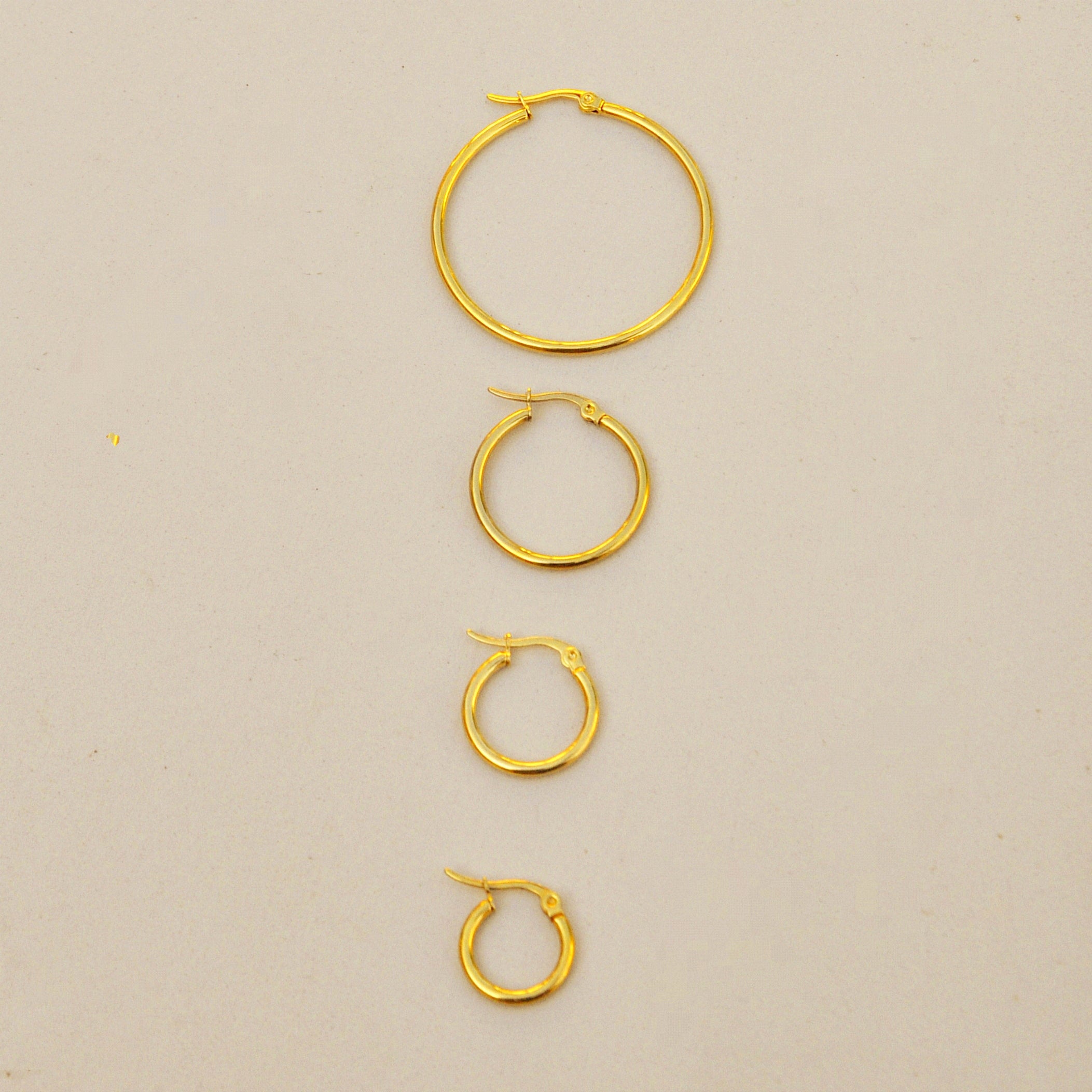 Orecchini CERCHIO BASIC personalizzabili